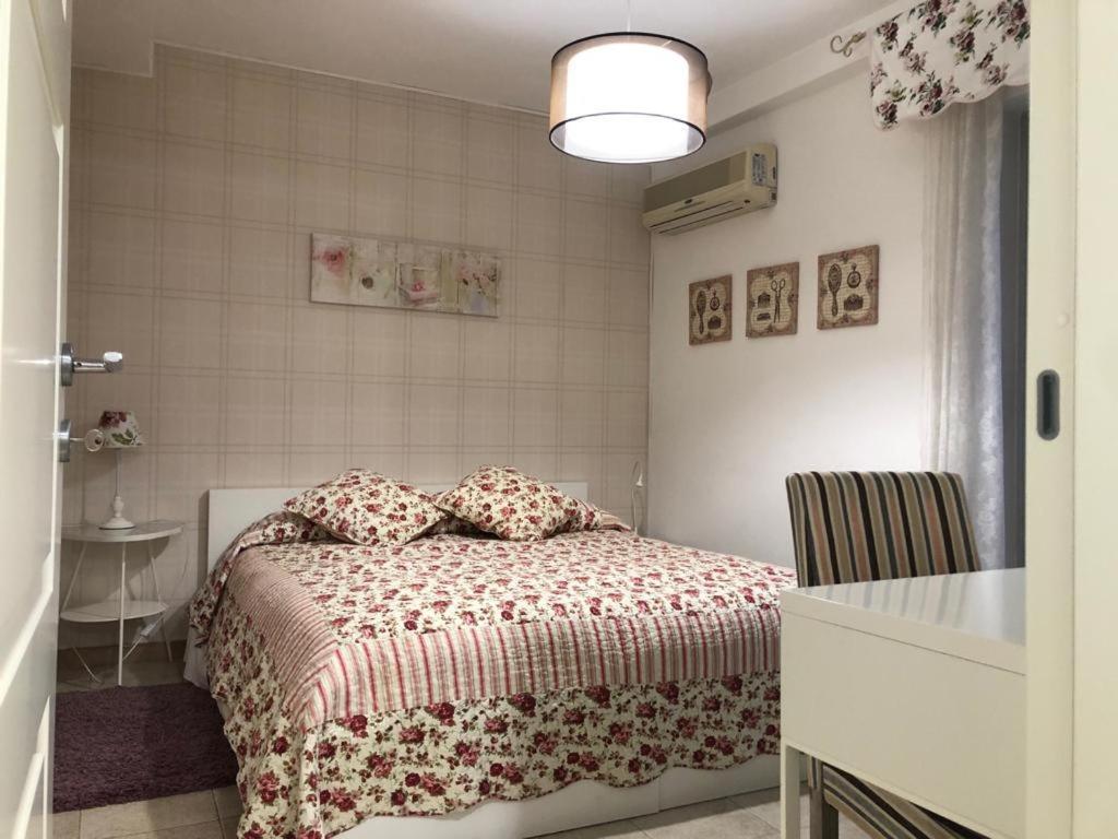 칼타기론 Attico Da Rosa Con Vista Spettacolare A 360 Gradi 아파트 외부 사진